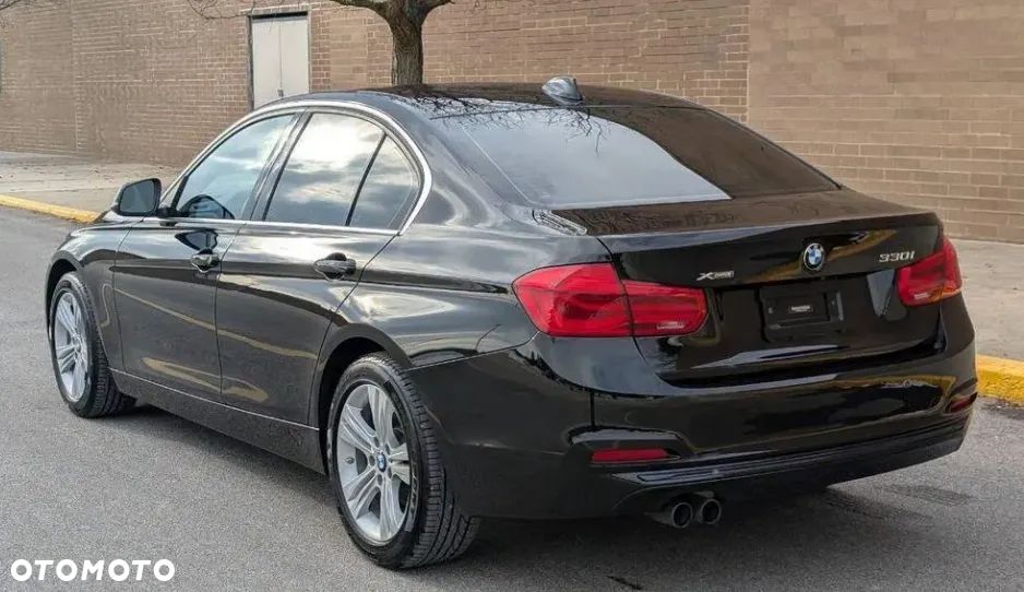BMW Seria 3 330i GPF Sport Line Shadow - 8