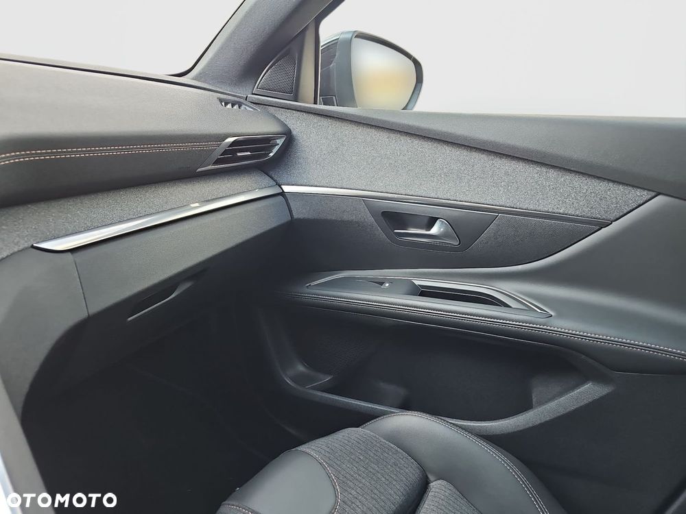 Peugeot 5008 1.6 PureTech GT Line S&S EAT8 - 24