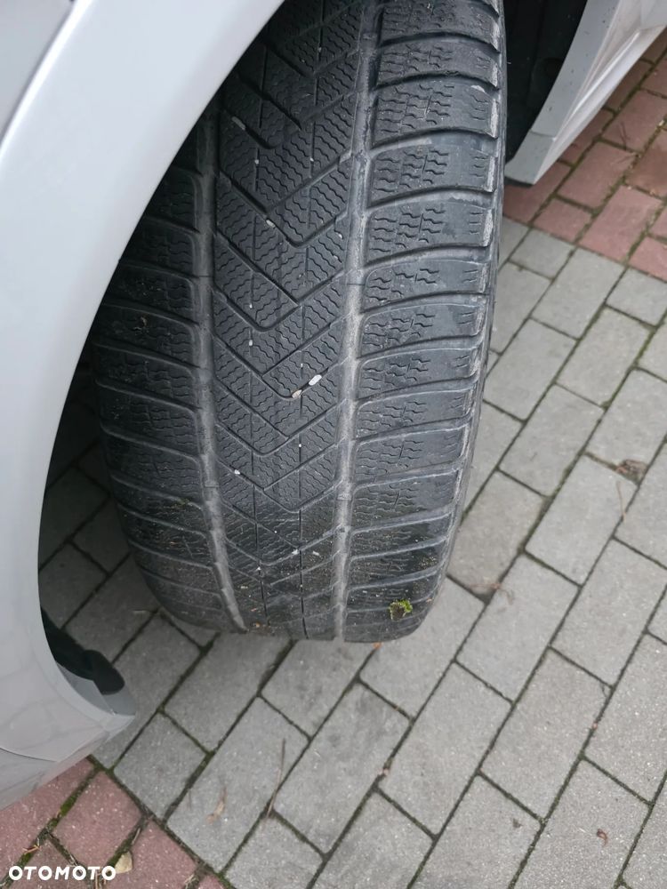 BMW X6 xDrive40d - 19