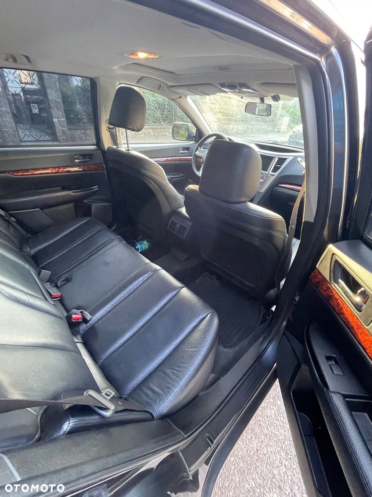 Subaru Outback 3.6 R Exclusive Navi - 27