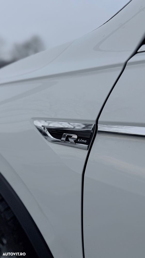 Volkswagen Tiguan - 8