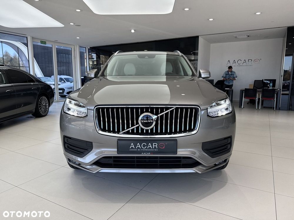 Volvo XC 90 - 7