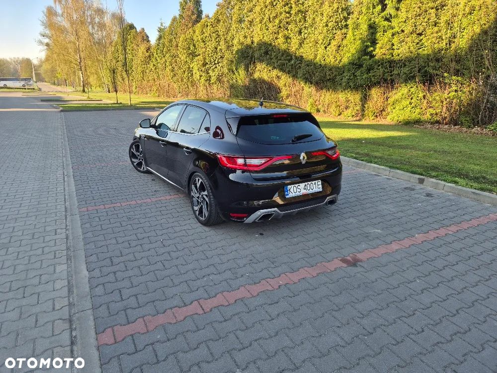 Renault Megane ENERGY TCe 205 EDC GT - 19