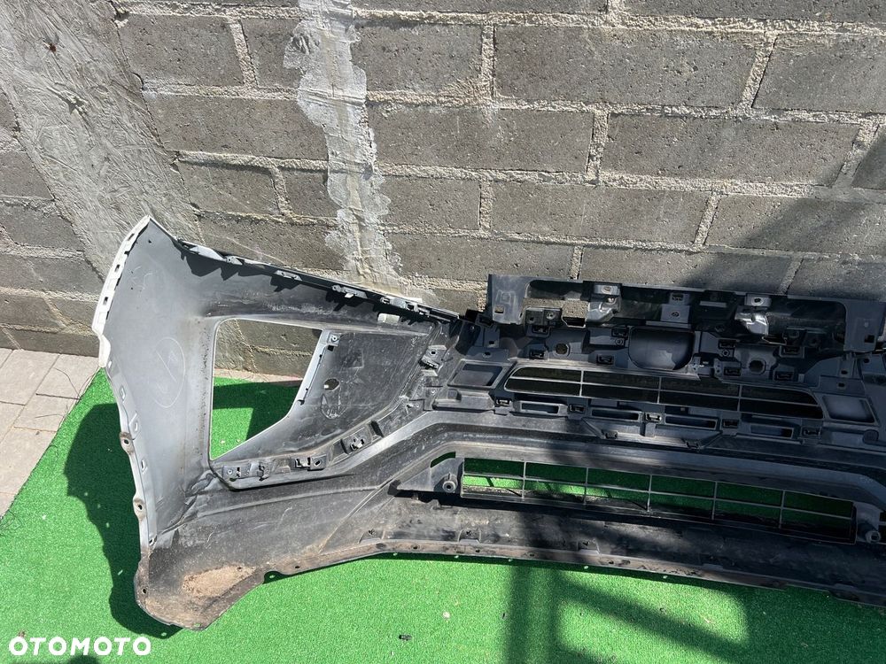 MITSUBISHI ECLIPSE CROSS 17- ZDERZAK PRZÓD - 10