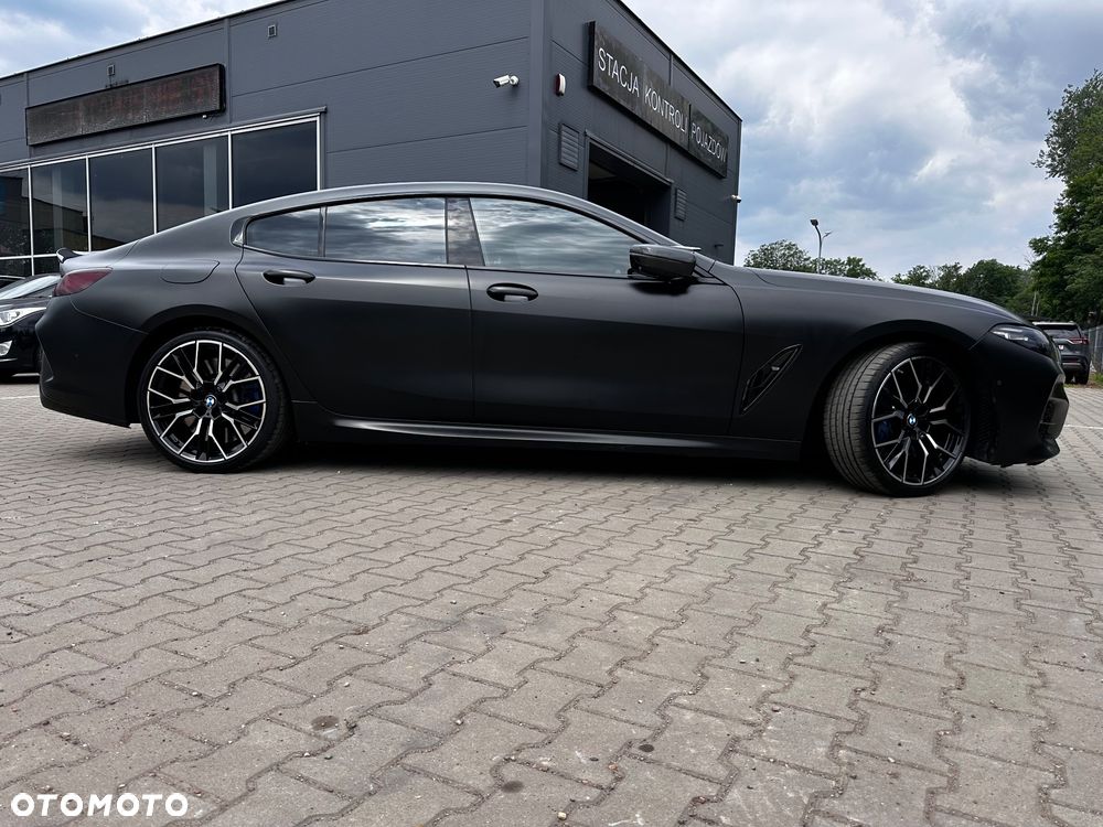 BMW Seria 8 - 8