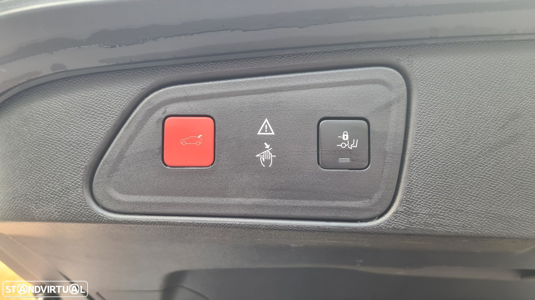 Peugeot 3008 1.5 BlueHDi Allure EAT8 - 60