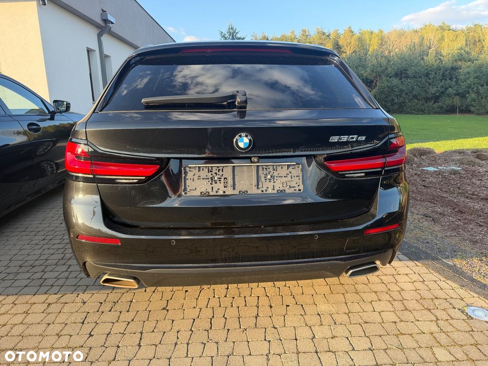 BMW Seria 5 530e - 10