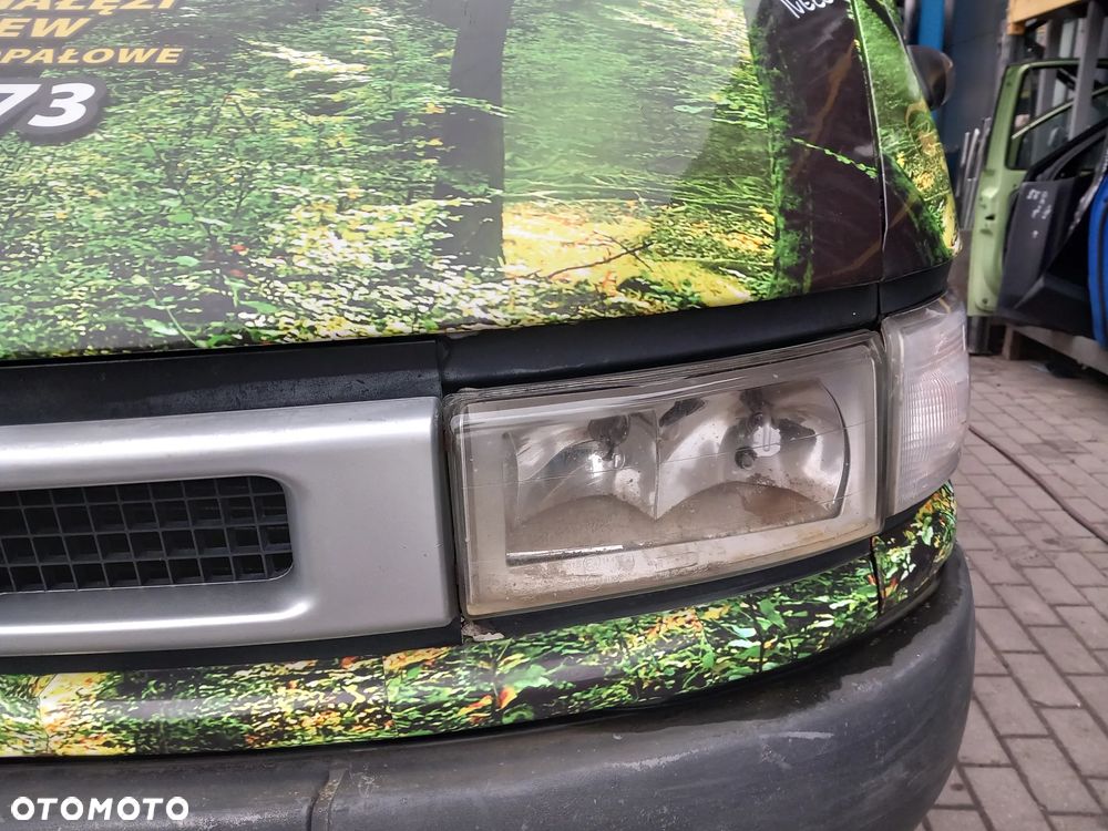 IVECO DAILY LAMPA REFLEKTOR LEWA PRZEDNIA LEWY PRZÓD - 1