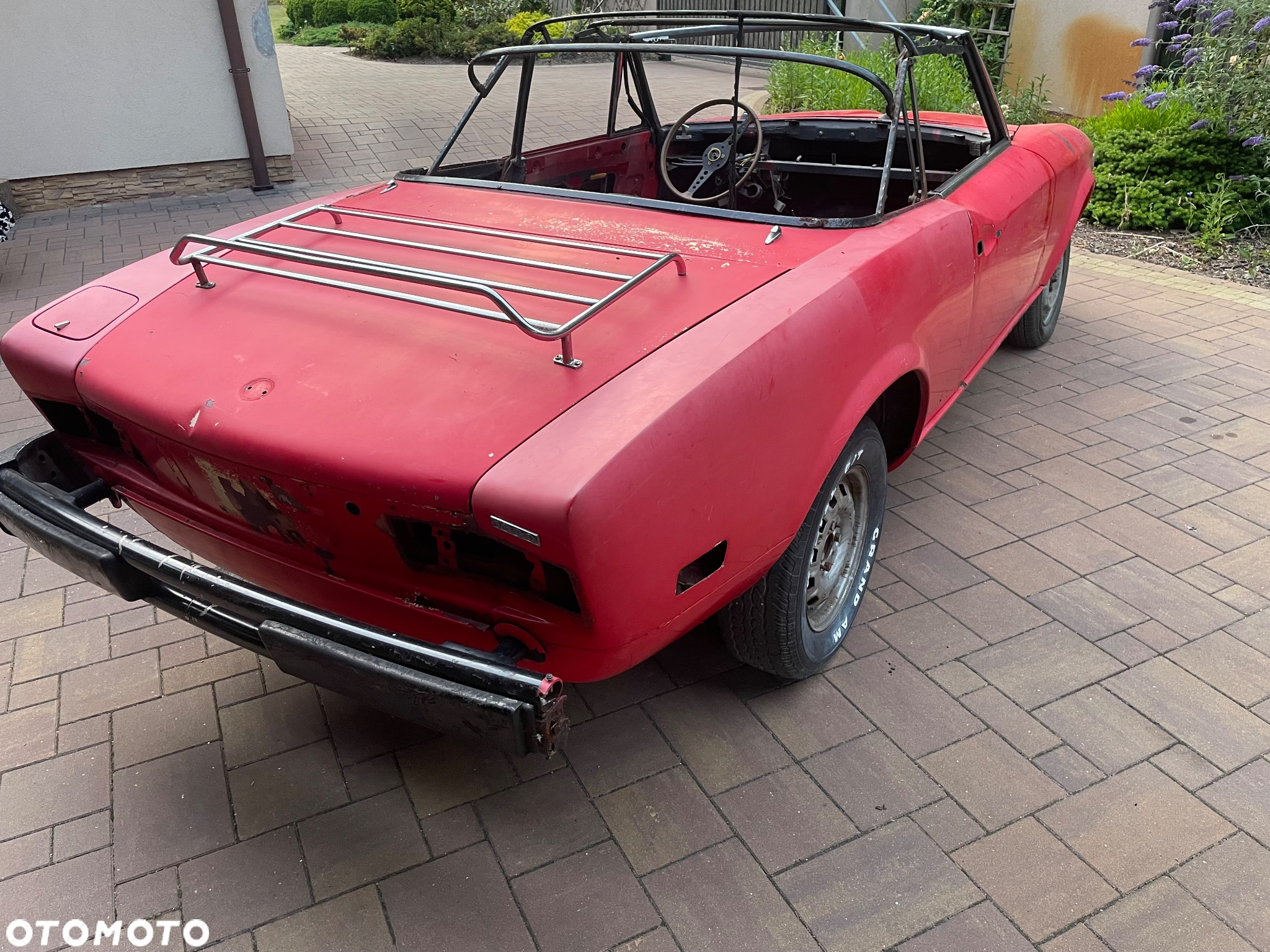 Fiat 124 Spider - 2