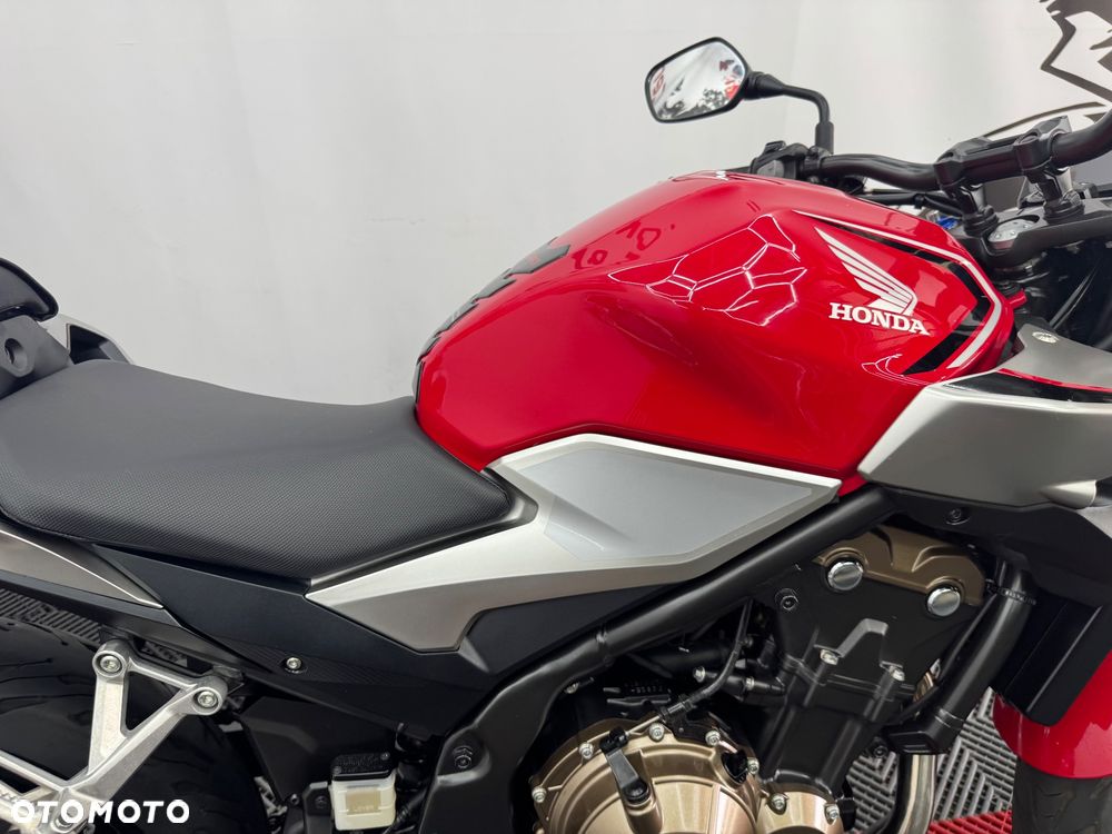 Honda CB - 30