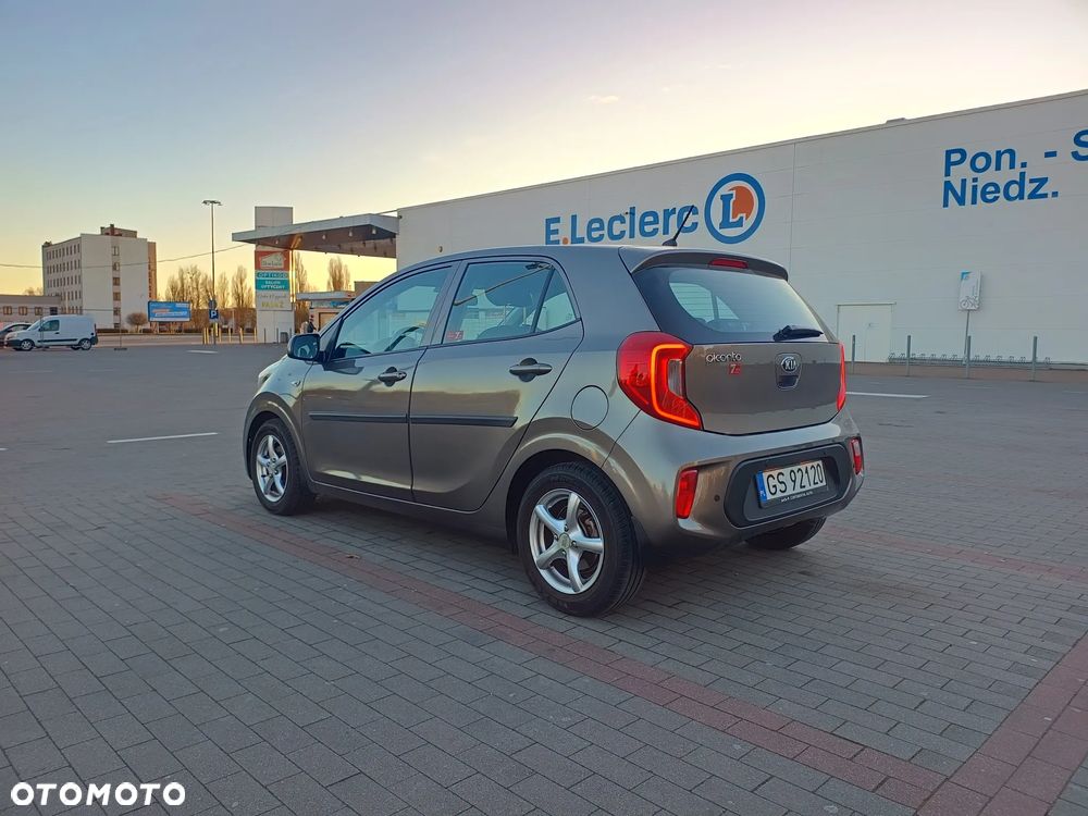 Kia Picanto 1.2 L - 4