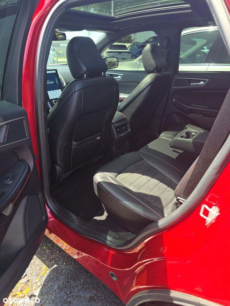 Ford Edge - 9