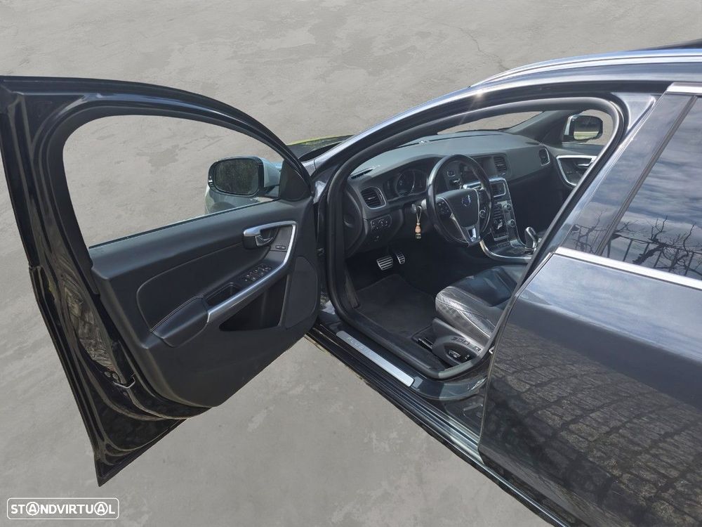 Volvo V60 D6 Twin Engine Geartronic RDesign - 8