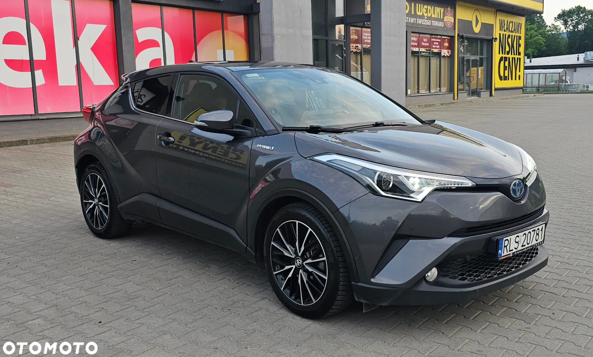 Toyota C-HR Hybrid Lounge - 7