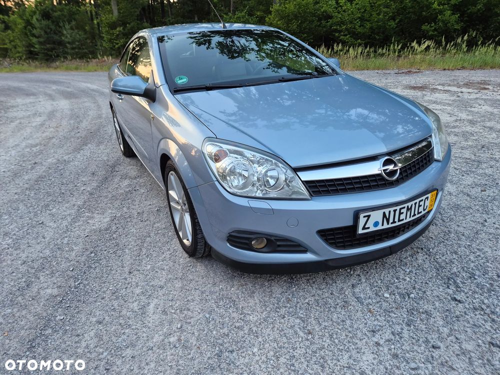 Opel Astra 1.8 Cosmo - 11