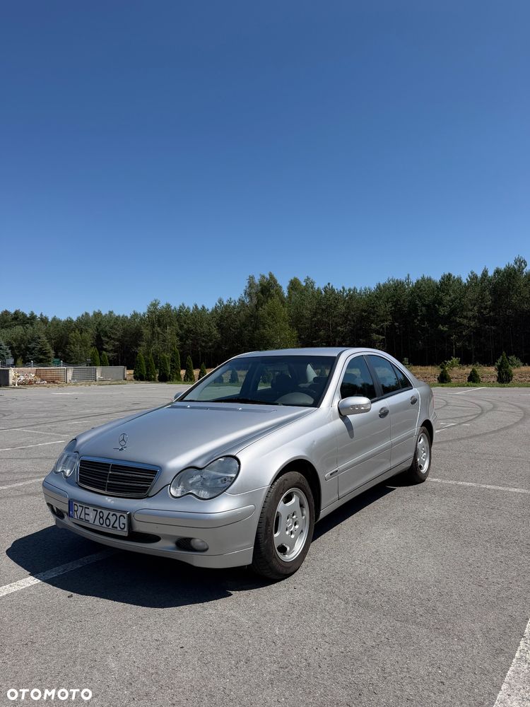 Mercedes-Benz Klasa C 180 Kompressor Classic - 6