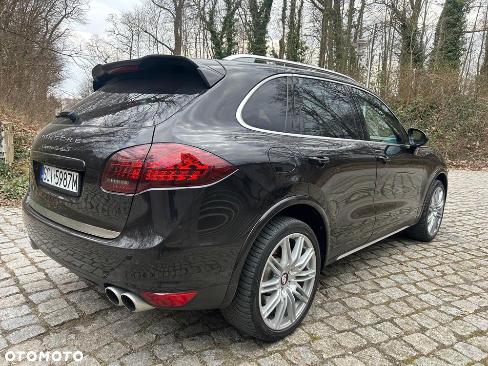 Porsche Cayenne - 14