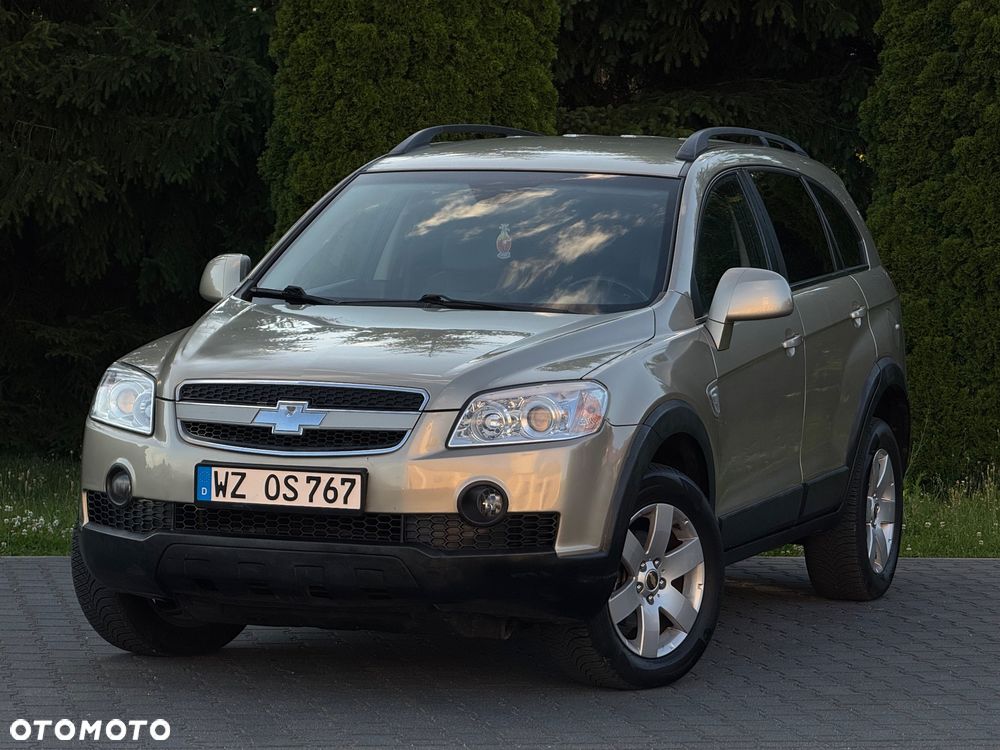 Chevrolet Captiva 2.4 2WD 7 Sitzer LS - 2