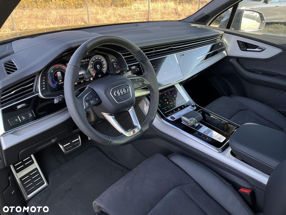 Audi Q7 - 30