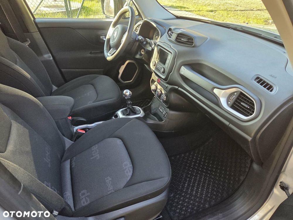 Jeep Renegade 1.6 E-TorQ Sport FWD - 11