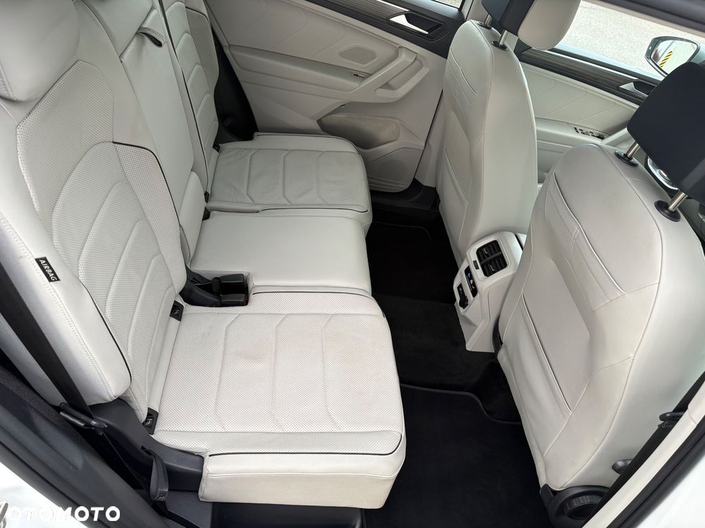 Volkswagen Tiguan Allspace 2.0 TDI 4Mot Elegance DSG - 12