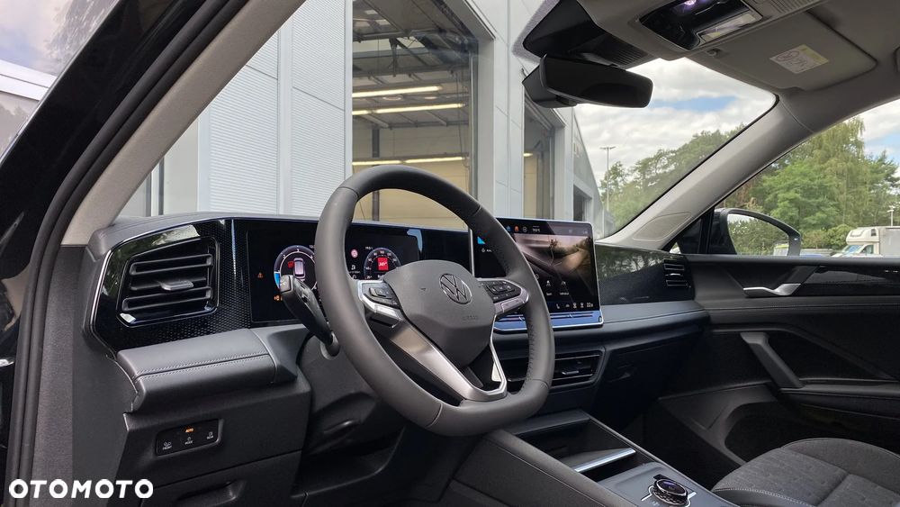 Volkswagen Tiguan 1.5 eTSI Life Plus DSG - 23