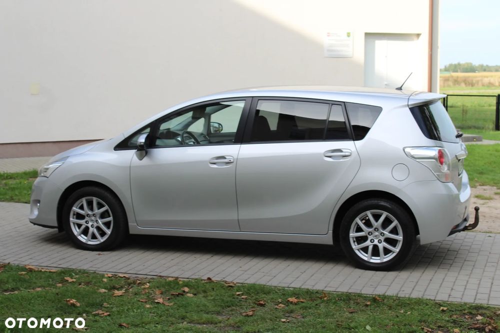 Toyota Verso 1.8 5-Sitzer Life - 11