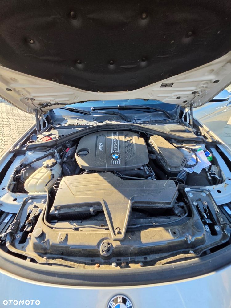 BMW Seria 3 - 21