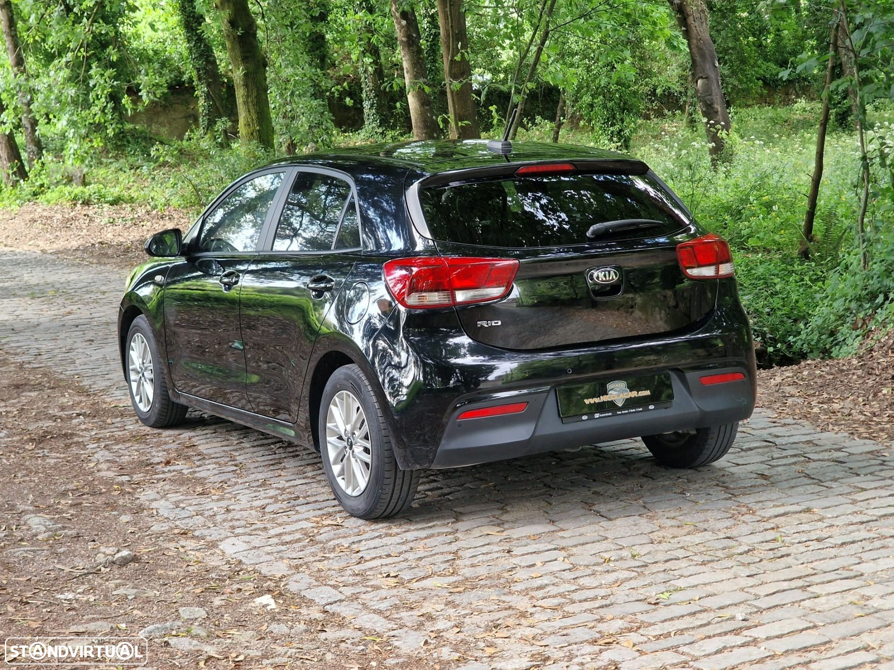 Kia Rio 1.2 CVVT Dynamic - 38