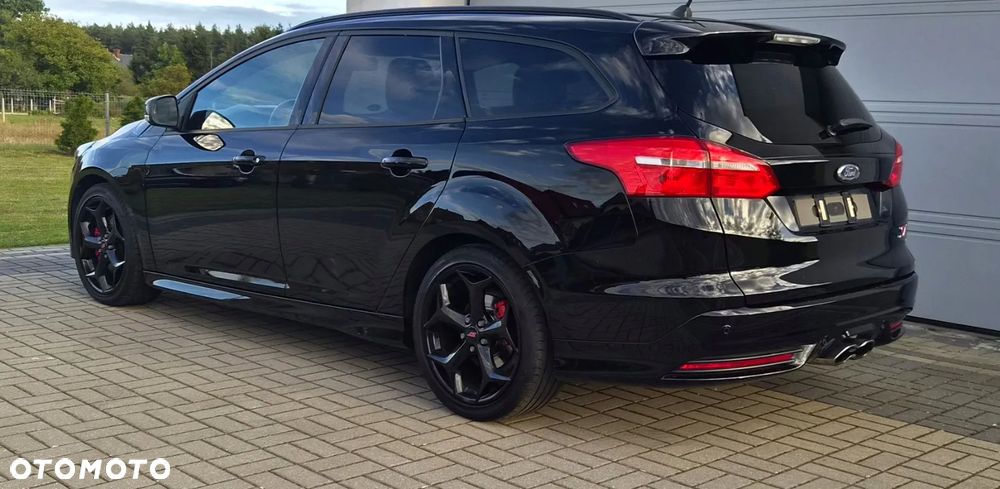 Ford Focus ST2 - 15