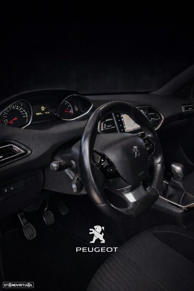 Peugeot 308 1.2 PureTech Active - 4