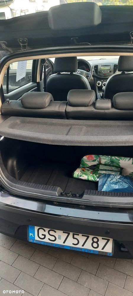 Hyundai i10 - 11