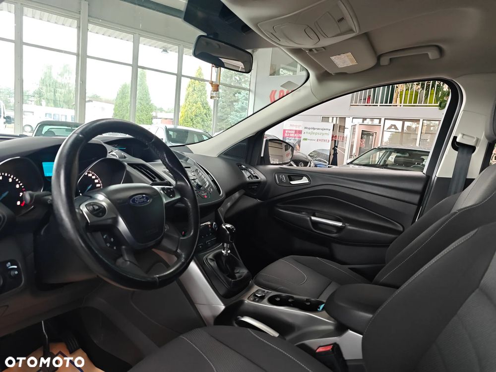 Ford Kuga 1.5 EcoBoost 2x4 Cool & Connect - 10
