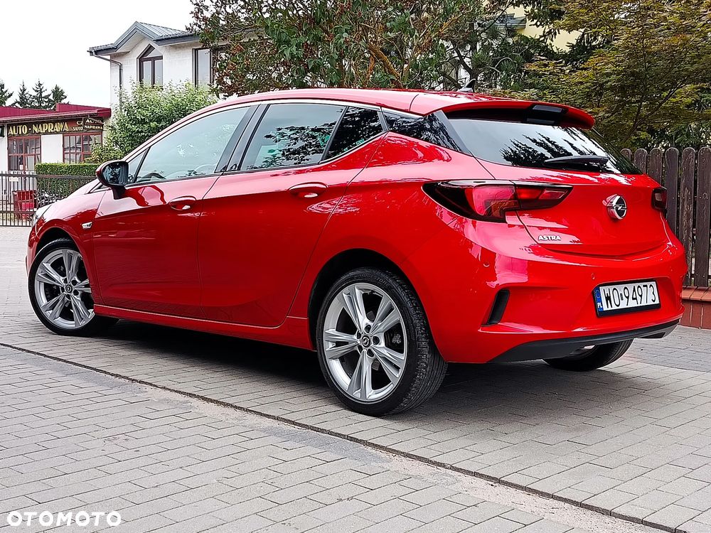 Opel Astra 1.6 CDTI Cosmo - 2