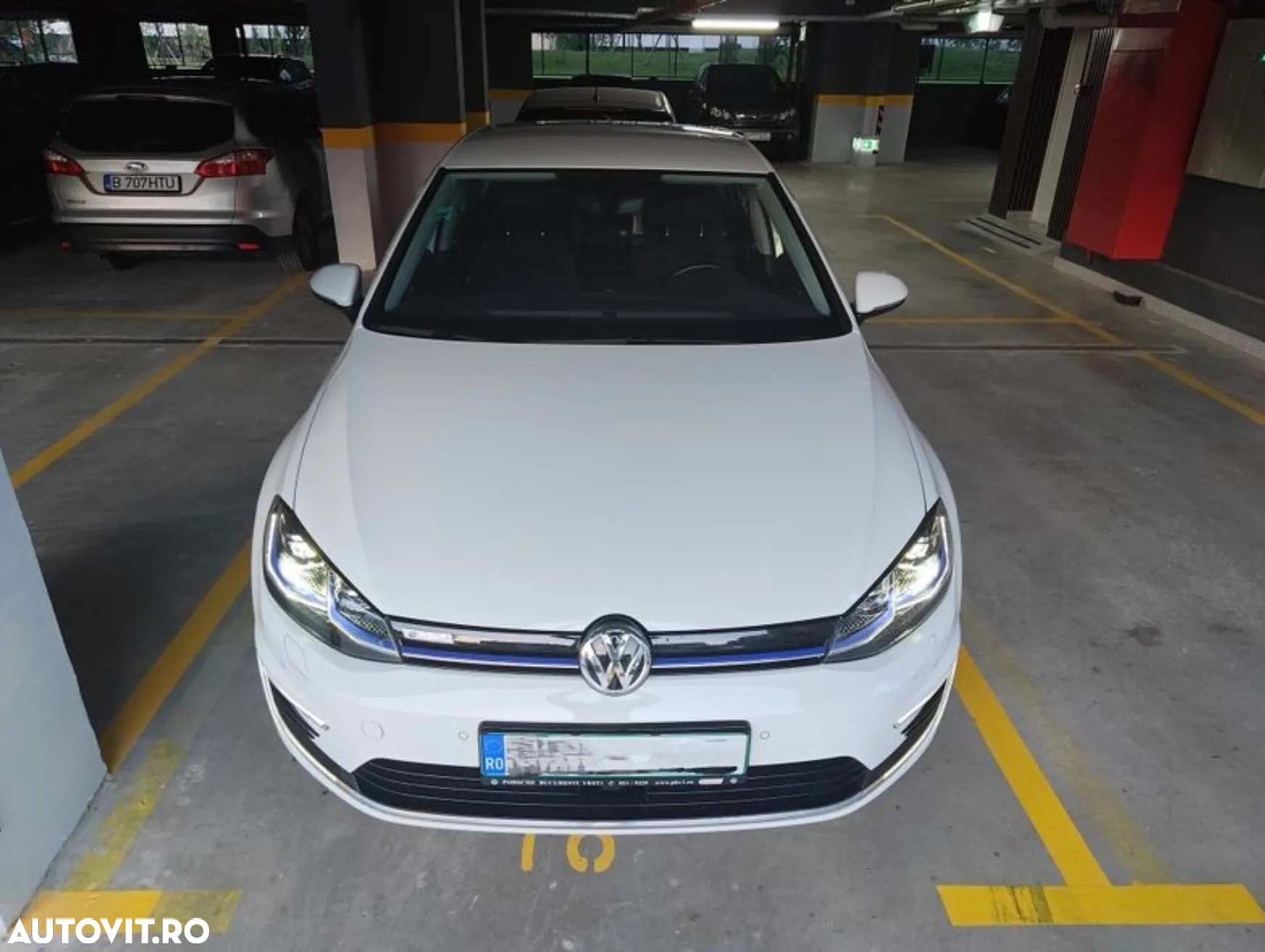 Volkswagen e-Golf - 2