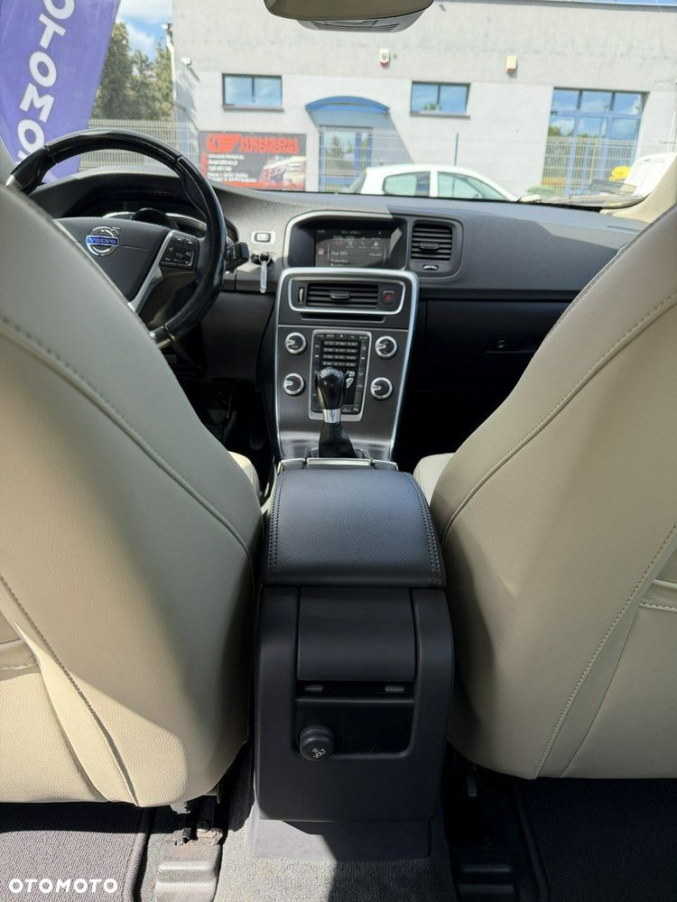 Volvo S60 - 33