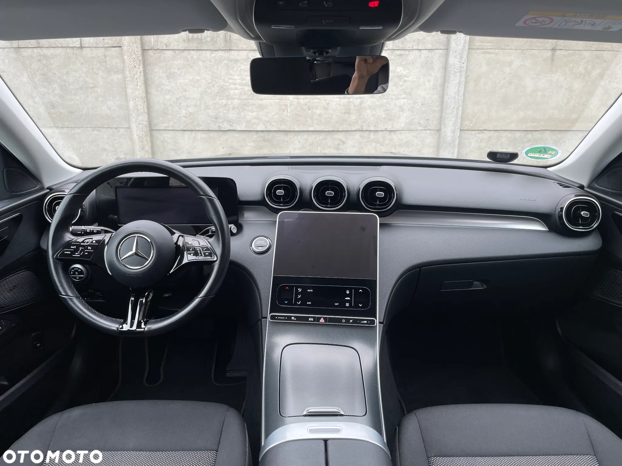 Mercedes-Benz Klasa C 200 d T 9G-TRONIC - 25