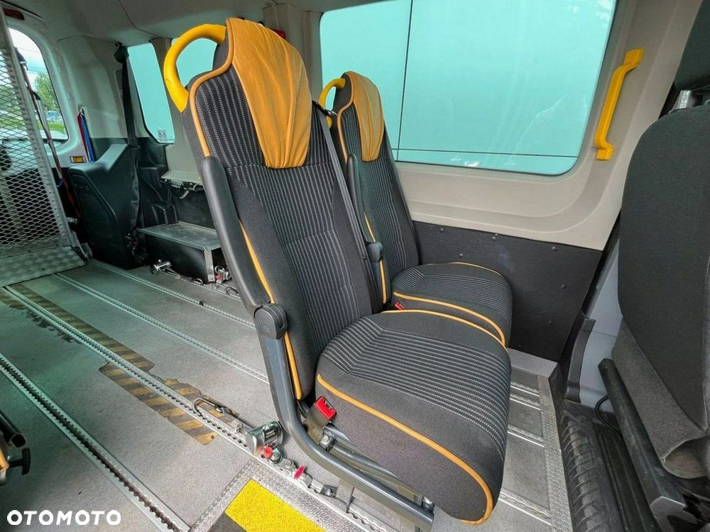Ford Transit - 20