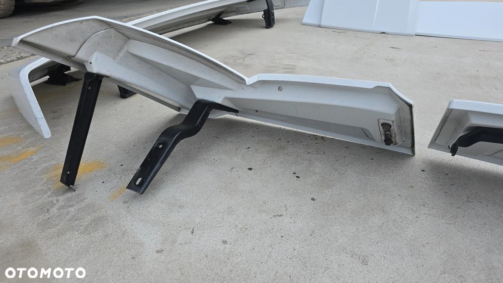 ACTROS MP4 SPOILER SPOJLER KOMPLETNY STREAM SPACE 2500 SZEROKA KABINA 2017R - 5