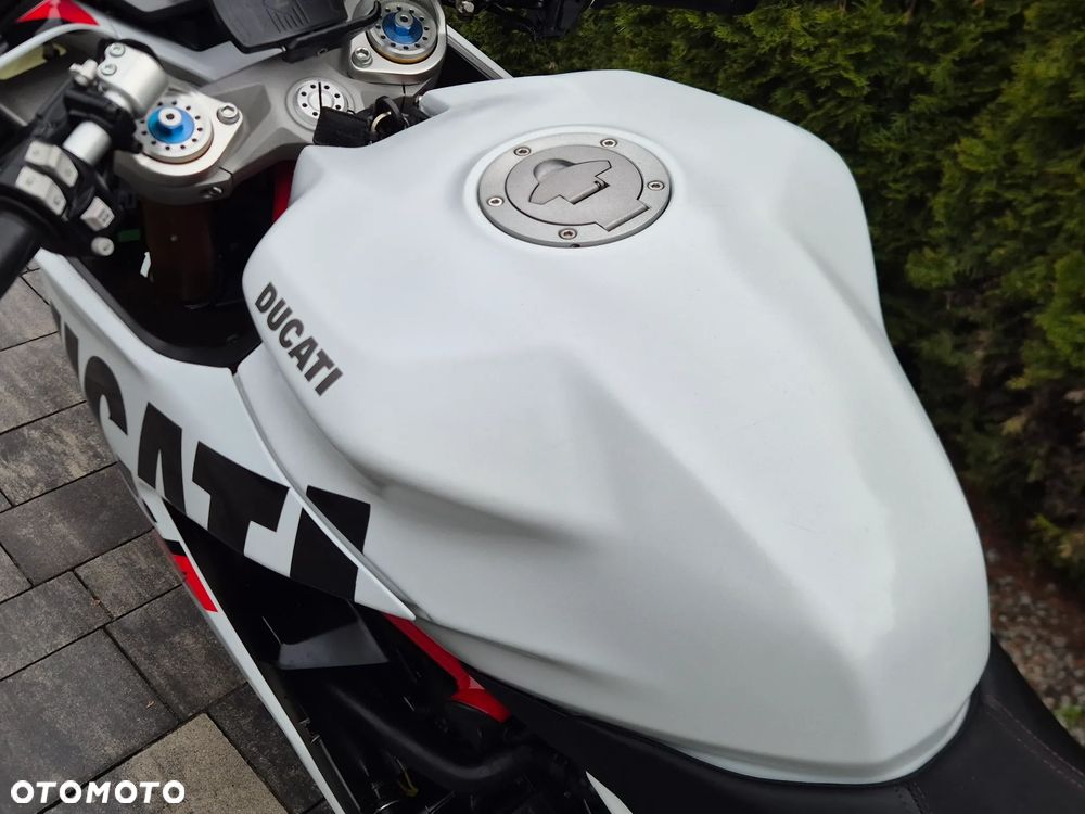 Ducati SuperSport - 26