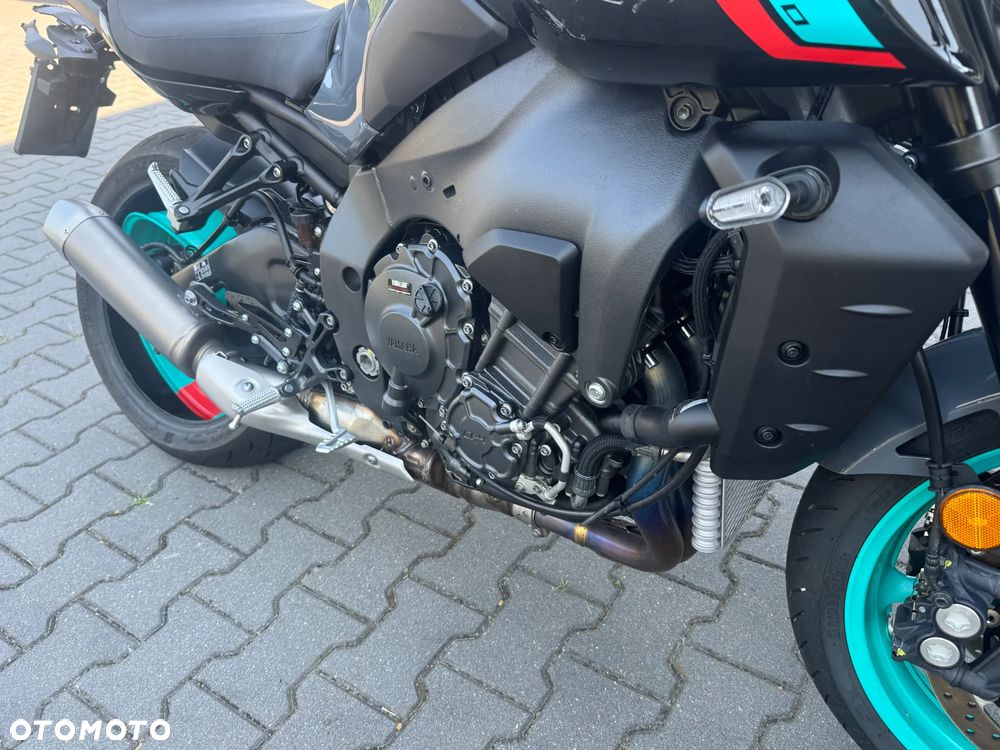 Yamaha MT - 9
