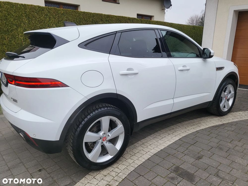 Jaguar E-Pace 2.0 i4P AWD HSE - 13