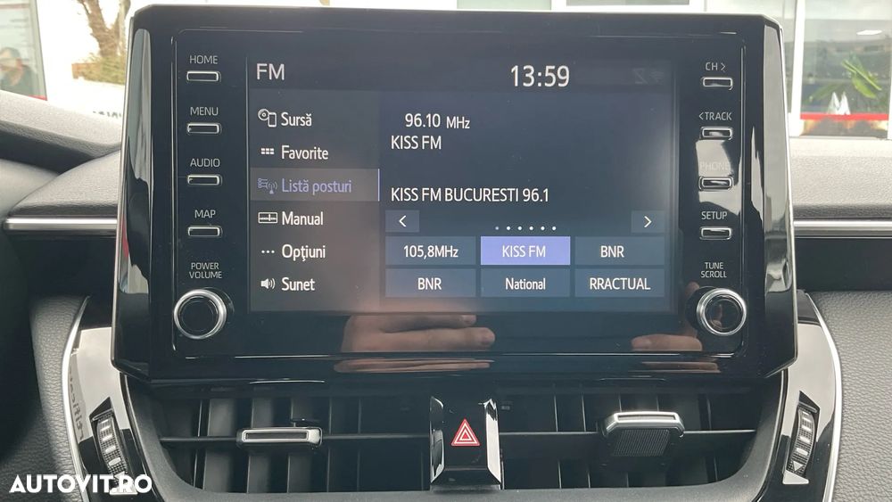 Toyota Corolla 1.8 HSD Dynamic - 25