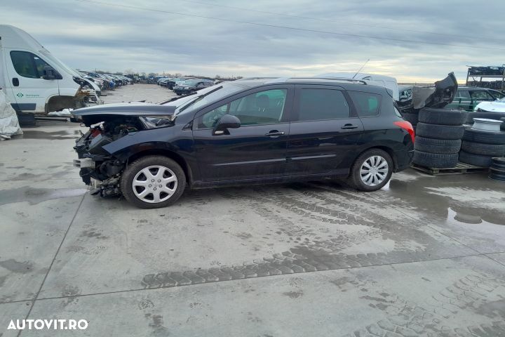 Dezmembrez Peugeot 308 T7 [2007 - 2011] SW wagon 2.0 HDi MT (136 hp) - 1
