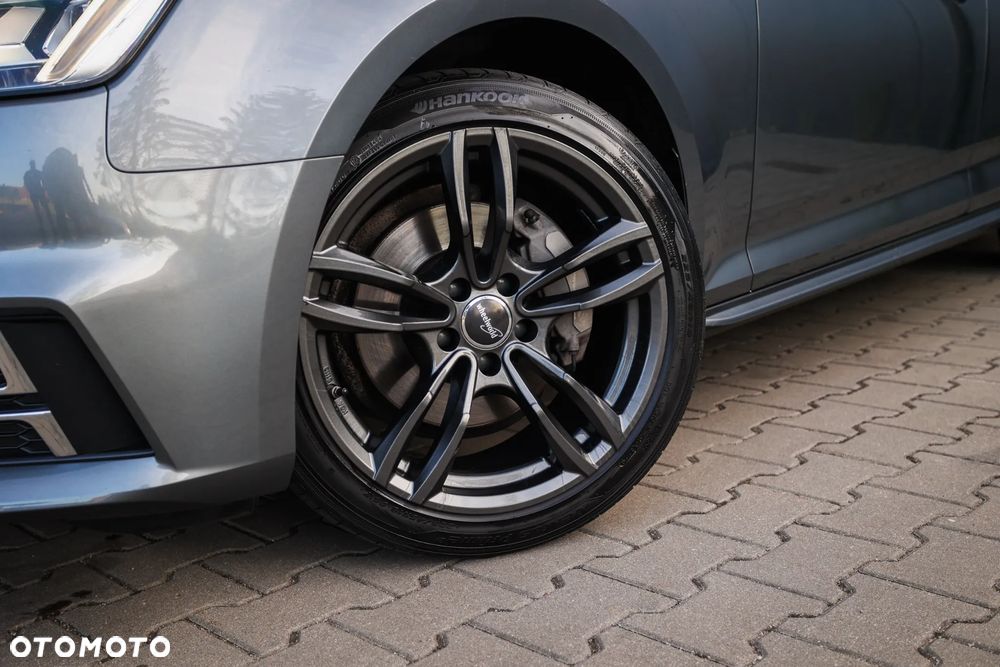 Audi A4 Avant 40 TDI quattro S tronic S line - 3