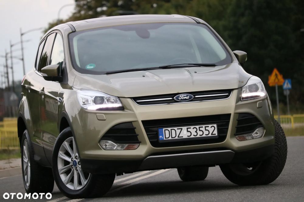 Ford Kuga - 1