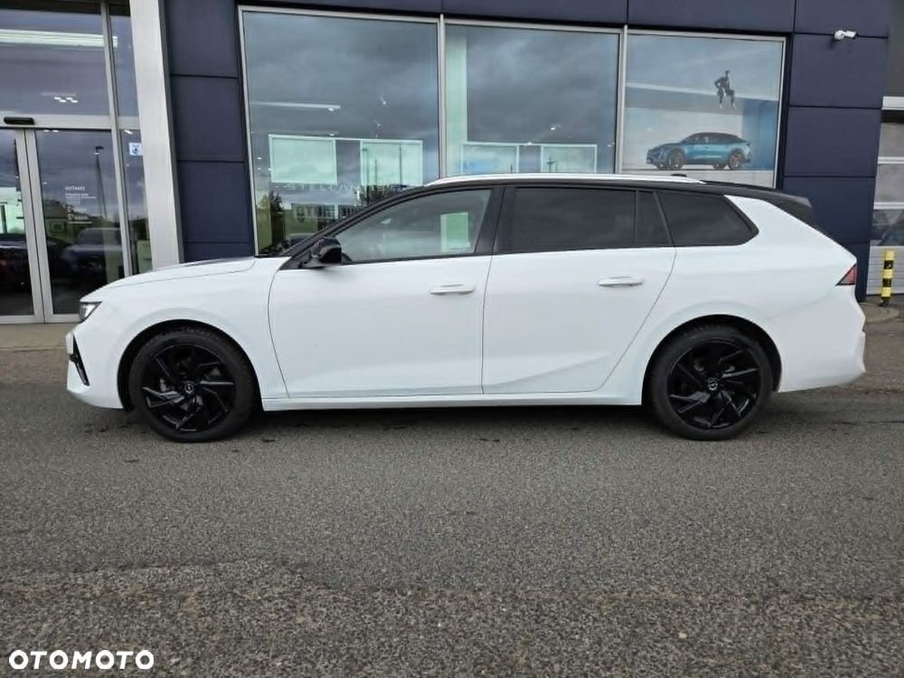 Opel Astra 1.2 T GS S&S - 4