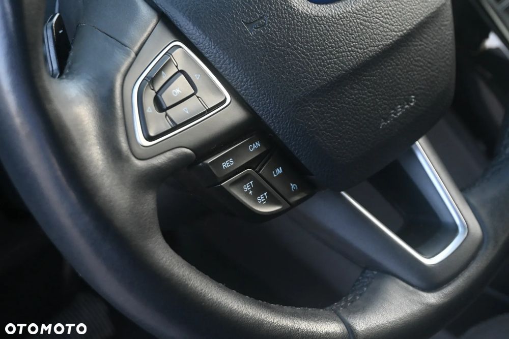 Ford Kuga 1.5 EcoBoost 4WD Titanium - 26