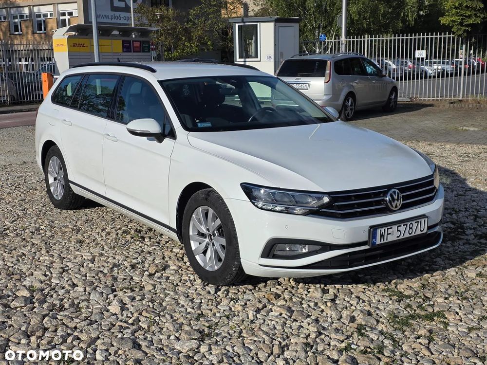 Volkswagen Passat 1.5 TSI EVO Essence DSG - 2