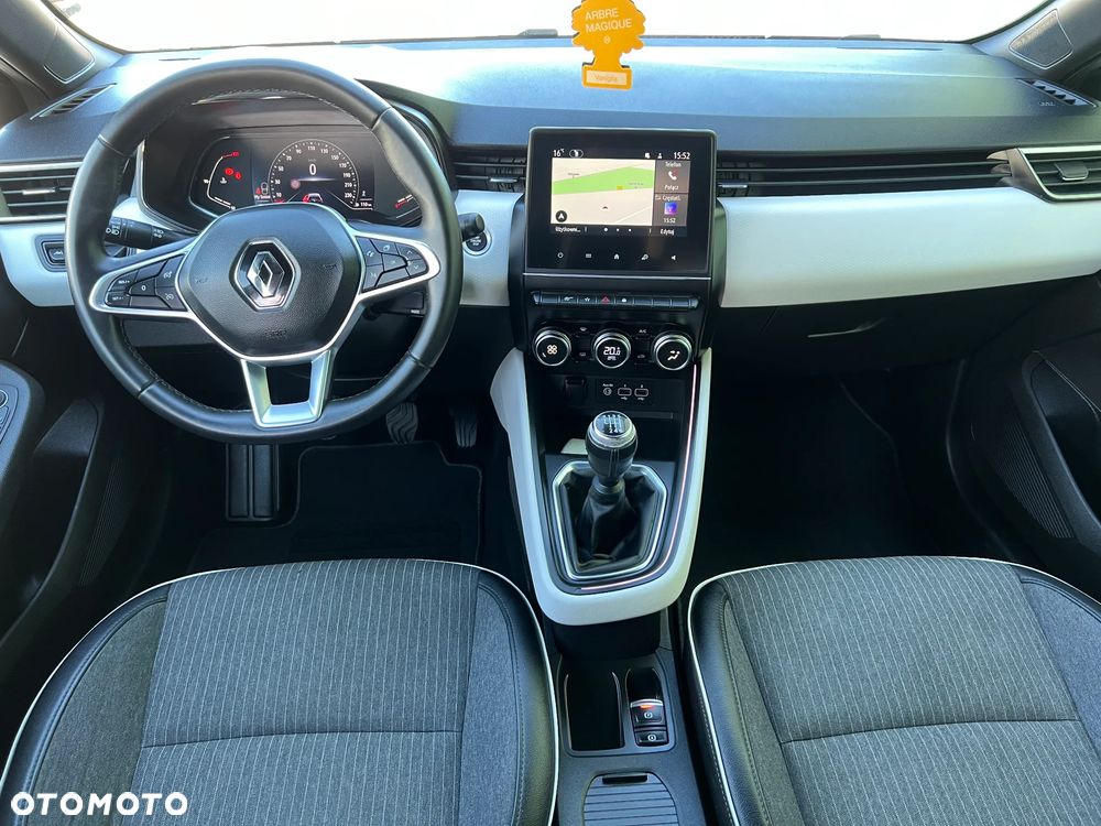 Renault Clio - 9